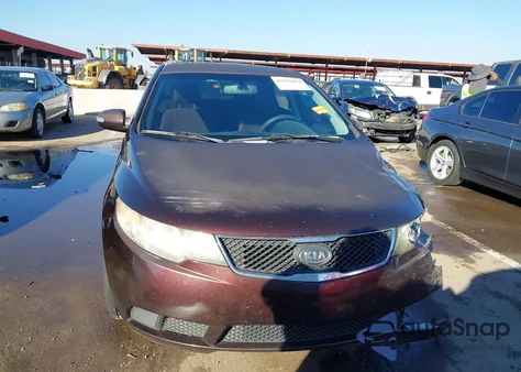 2010 Kia Forte Ex z USA, uszkodzony, nr VIN KNAFU4A25A5248347